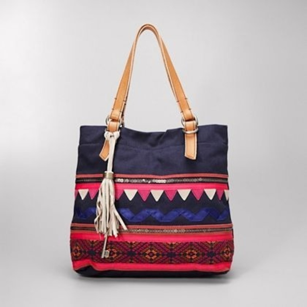 Fossil canvas tote
